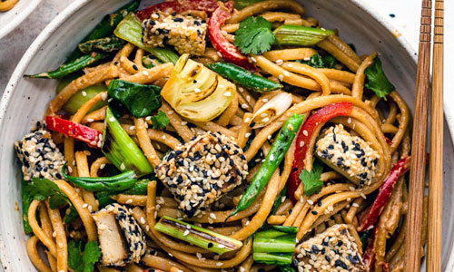 Sesame Noodles presented on a flat plate
